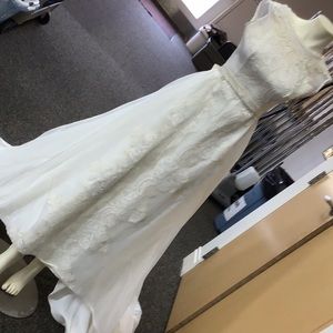 Vintage wedding dress